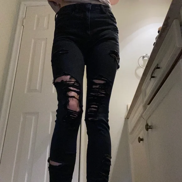 American Eagle Next Level Stretch Black Skinny Jeans